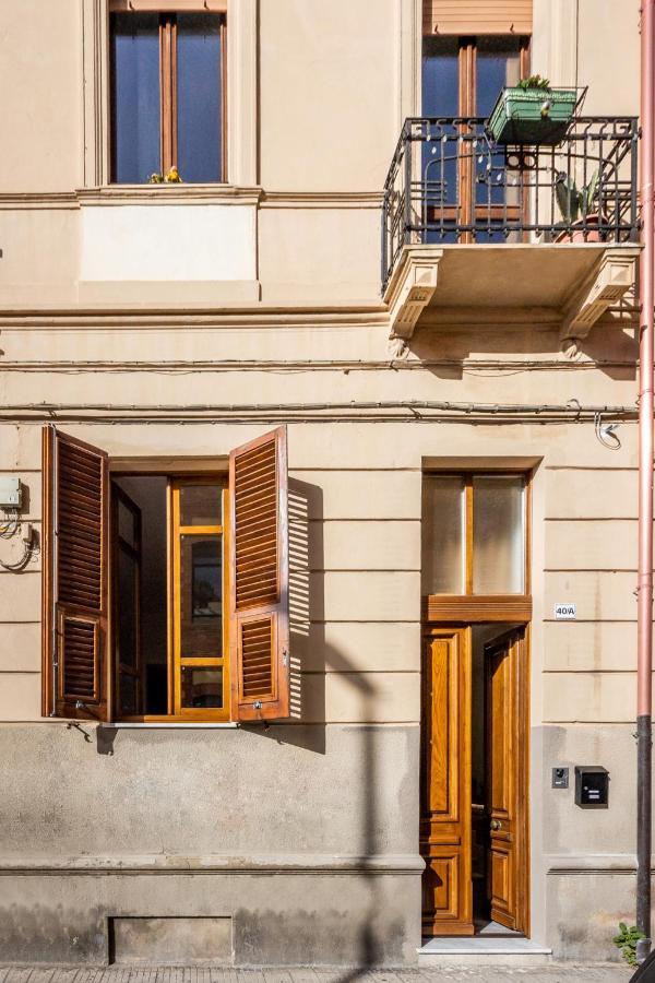 Deledda Home كالياري المظهر الخارجي الصورة
